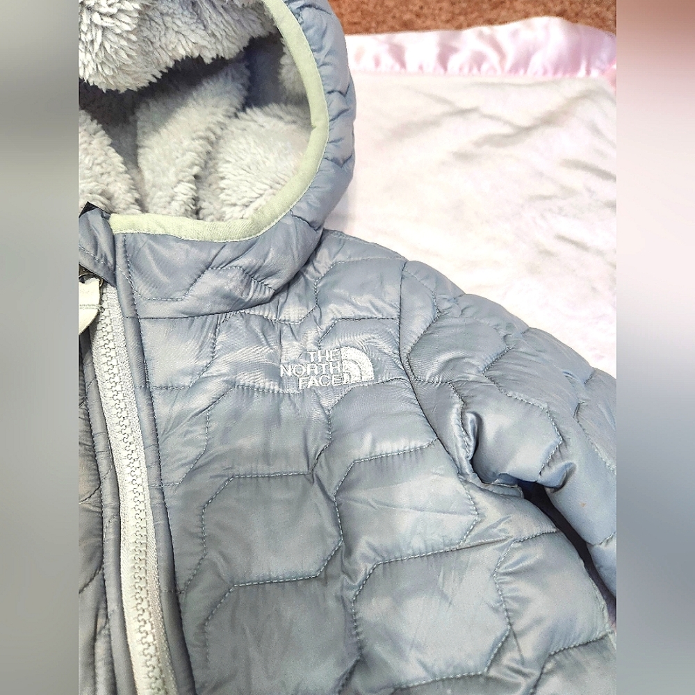 The North Face bunting/snowsuit - Sz 18-24M - Grey